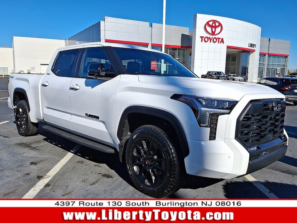 New 2025 Toyota Tundra Limited LIMITED CREWMAX 6.5