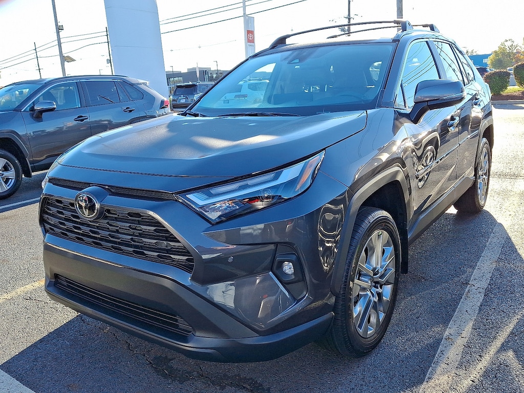 New 2025 Toyota RAV4 XLE Premium XLE PREM AWD SUV
