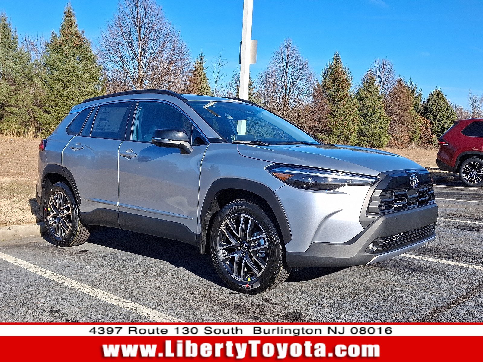 2026 Toyota Corolla Cross XLE's photo