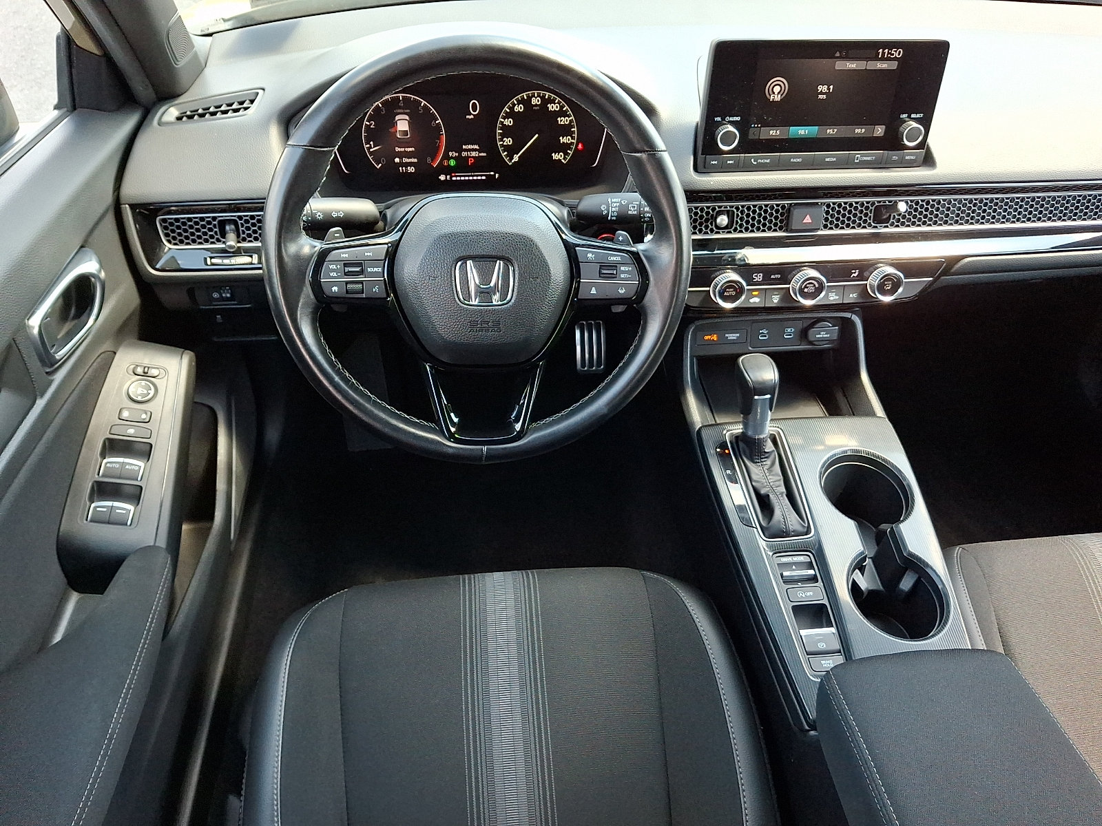 Photo 11