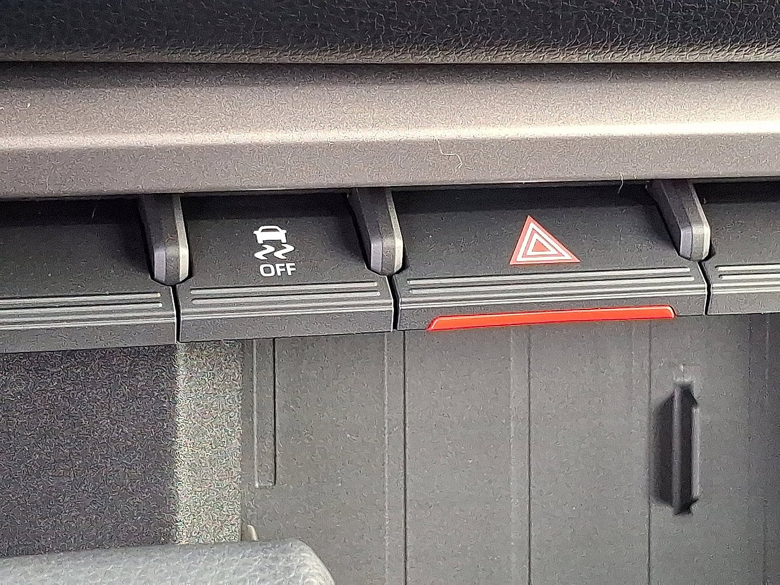 2026 Toyota Tundra SR5 - Photo 18