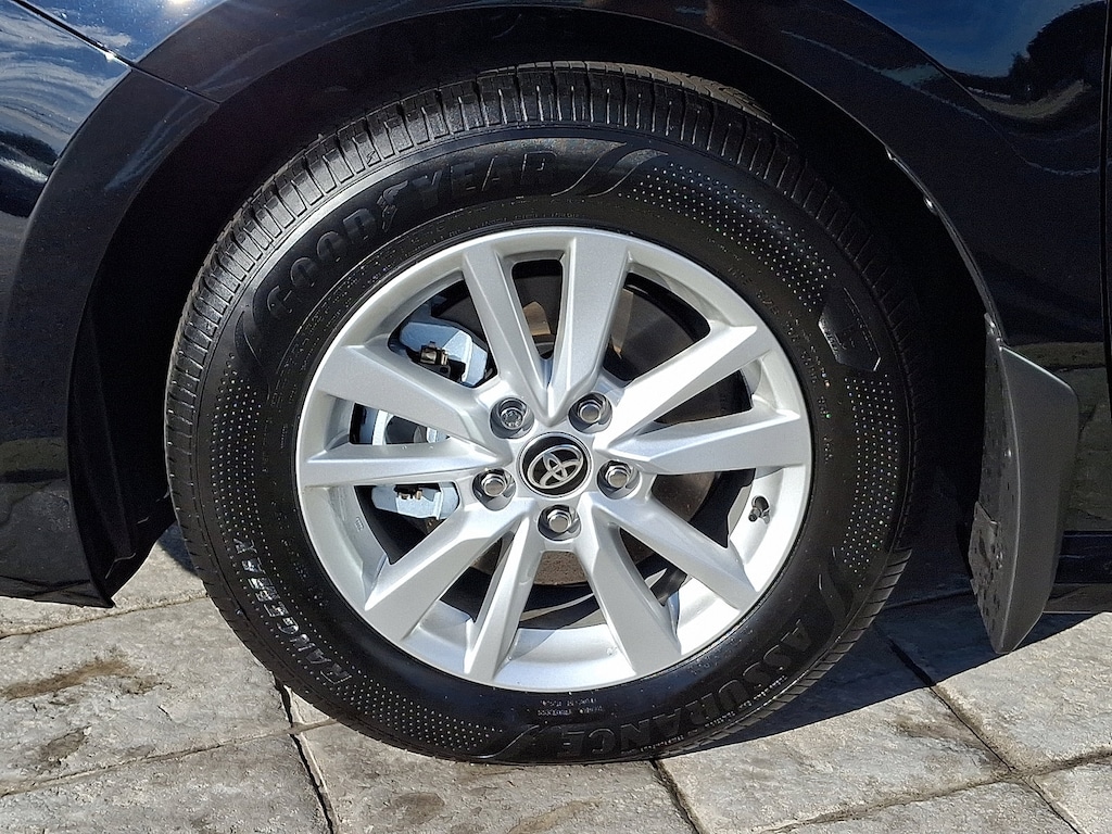 New 2025 Toyota Camry LE AWD LE AWD