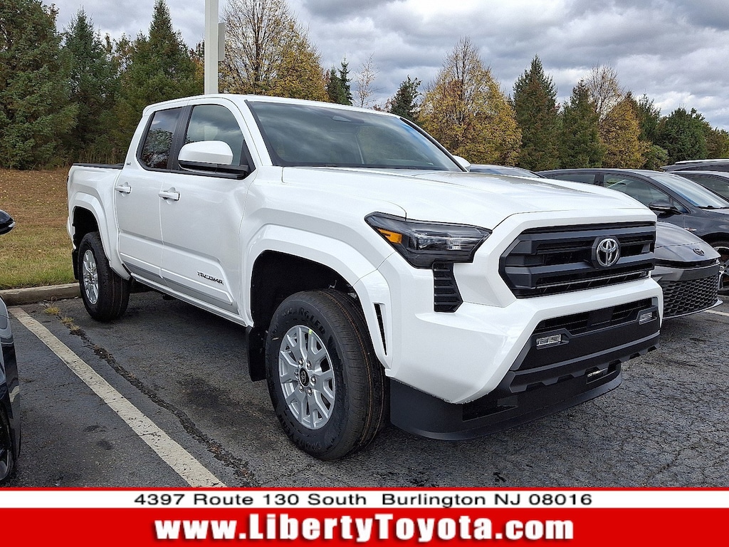 New 2025 Toyota Tacoma SR5 4X4 DOUBLE CAB