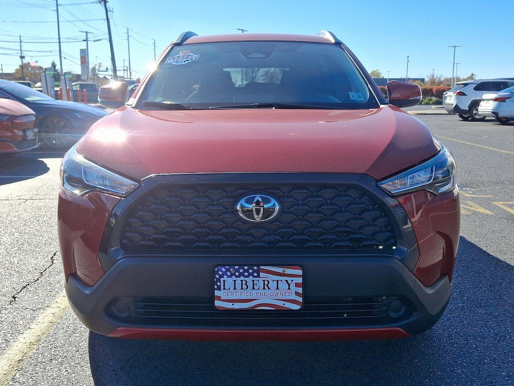 Used 2023 Toyota Corolla Cross LE SUV