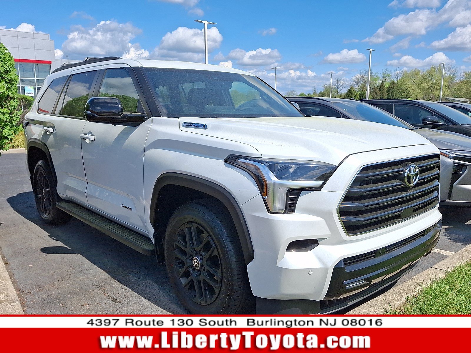 2026 Toyota Sequoia Limited 4WD i-FORCE MAX Hybrid's photo