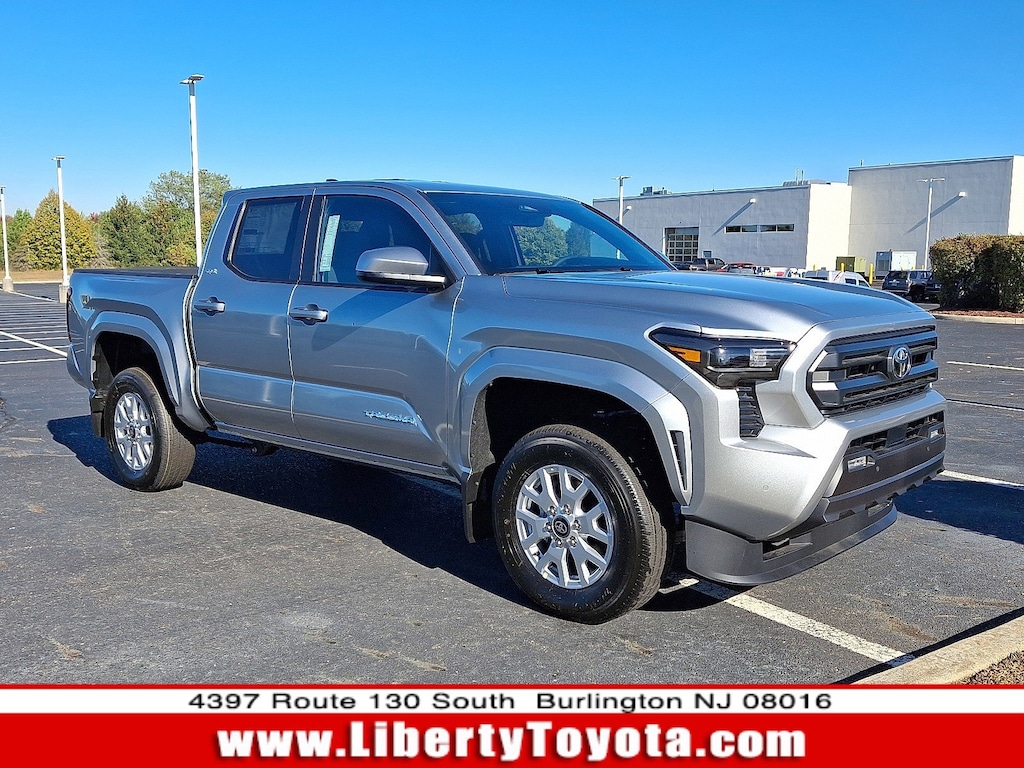New 2025 Toyota Tacoma SR5 4X4 DOUBLE CAB