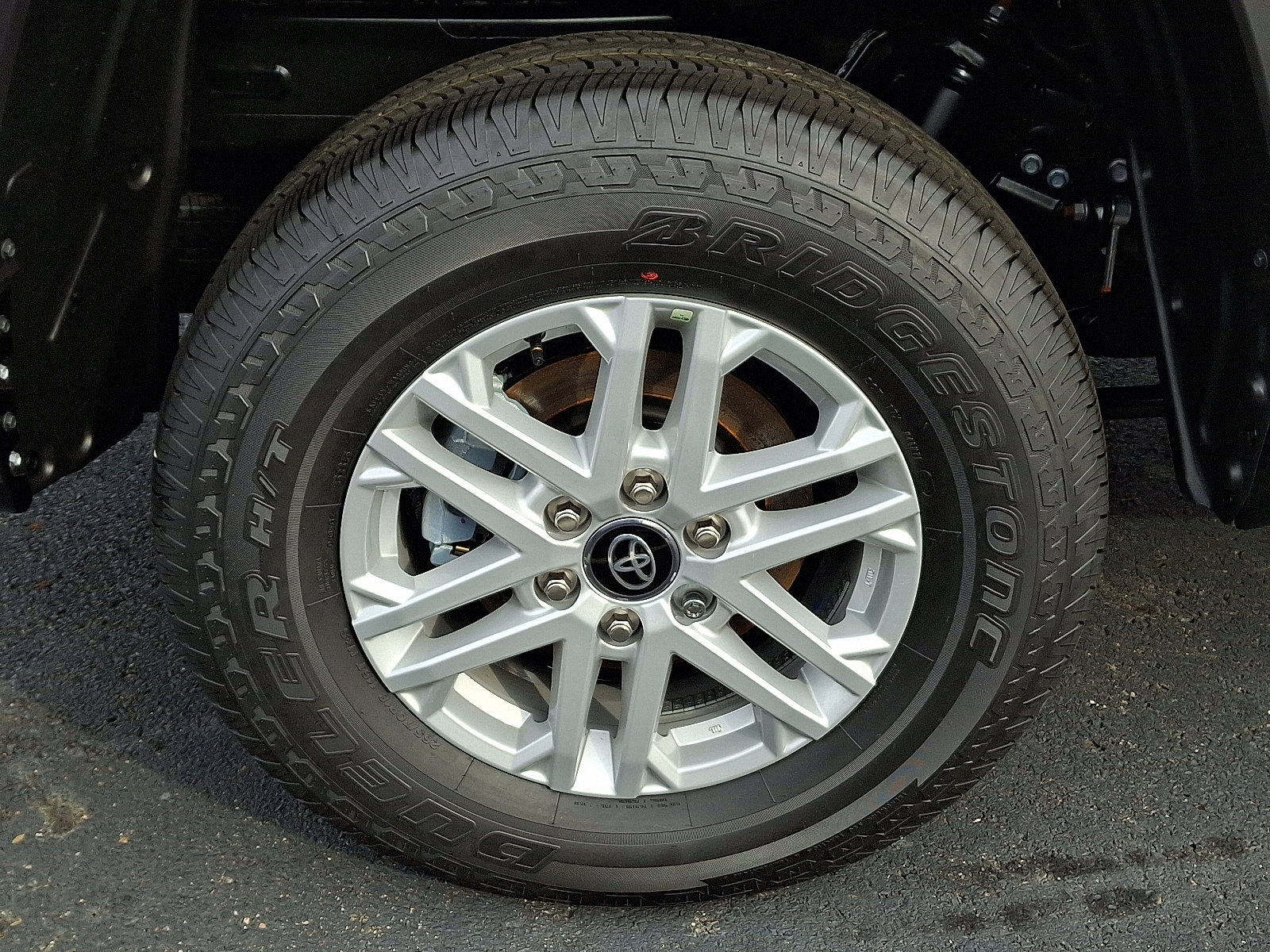 2026 Toyota Tundra SR5 - Photo 5