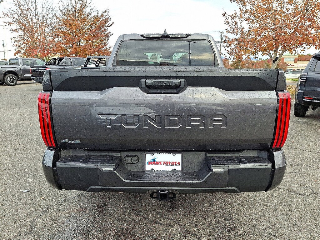 New 2026 Toyota Tundra SR5 SR5 CREWMAX 5.5