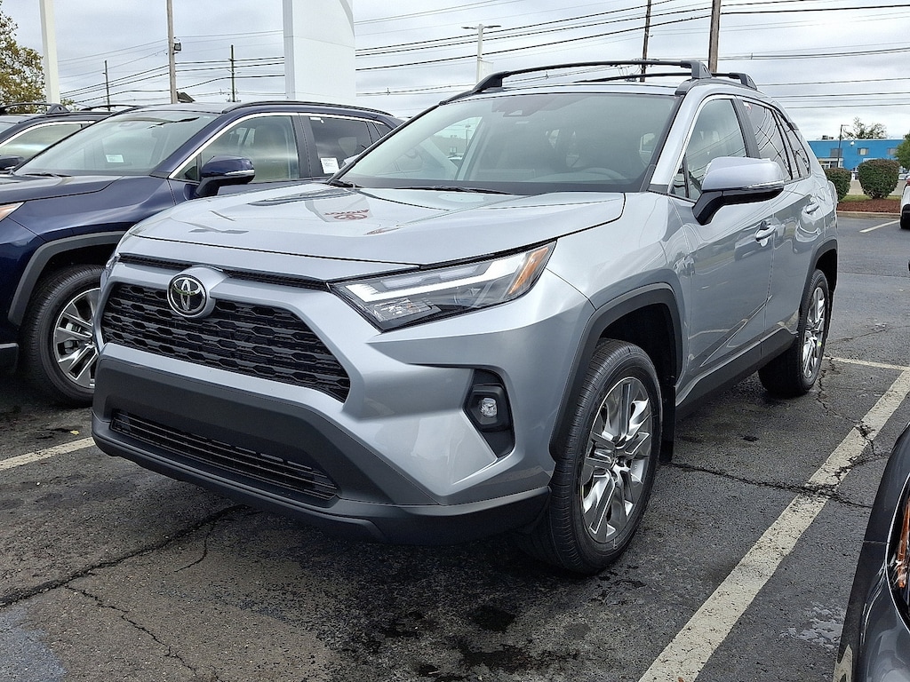New 2025 Toyota RAV4 XLE Premium XLE PREM AWD SUV