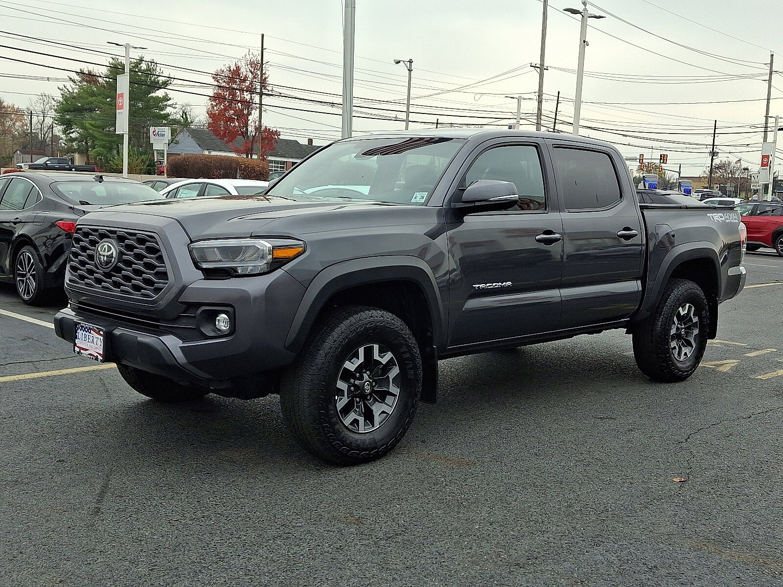 2023 Toyota Tacoma TRD V6 photo 3