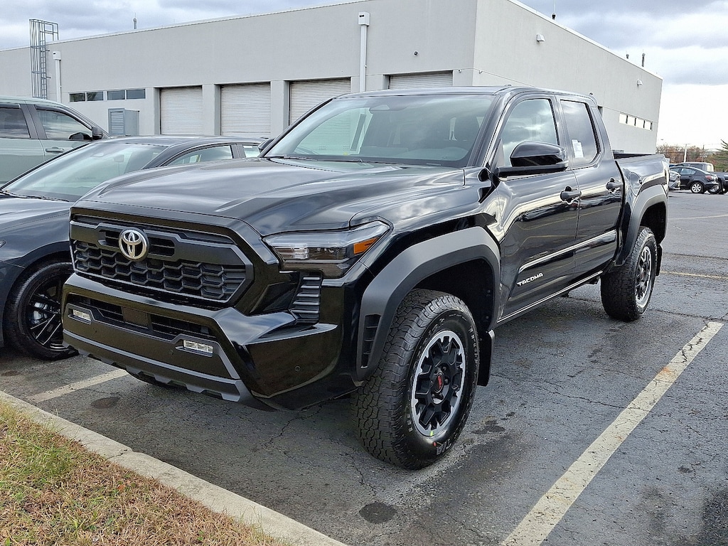 New 2025 Toyota Tacoma TRD Off-Road 4X4 DOUBLE CAB