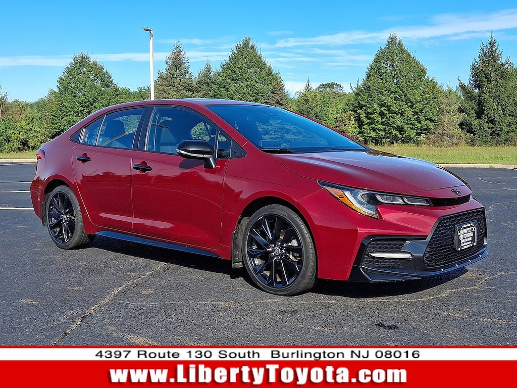 Used 2022 Toyota Corolla SE Nightshade Sedan