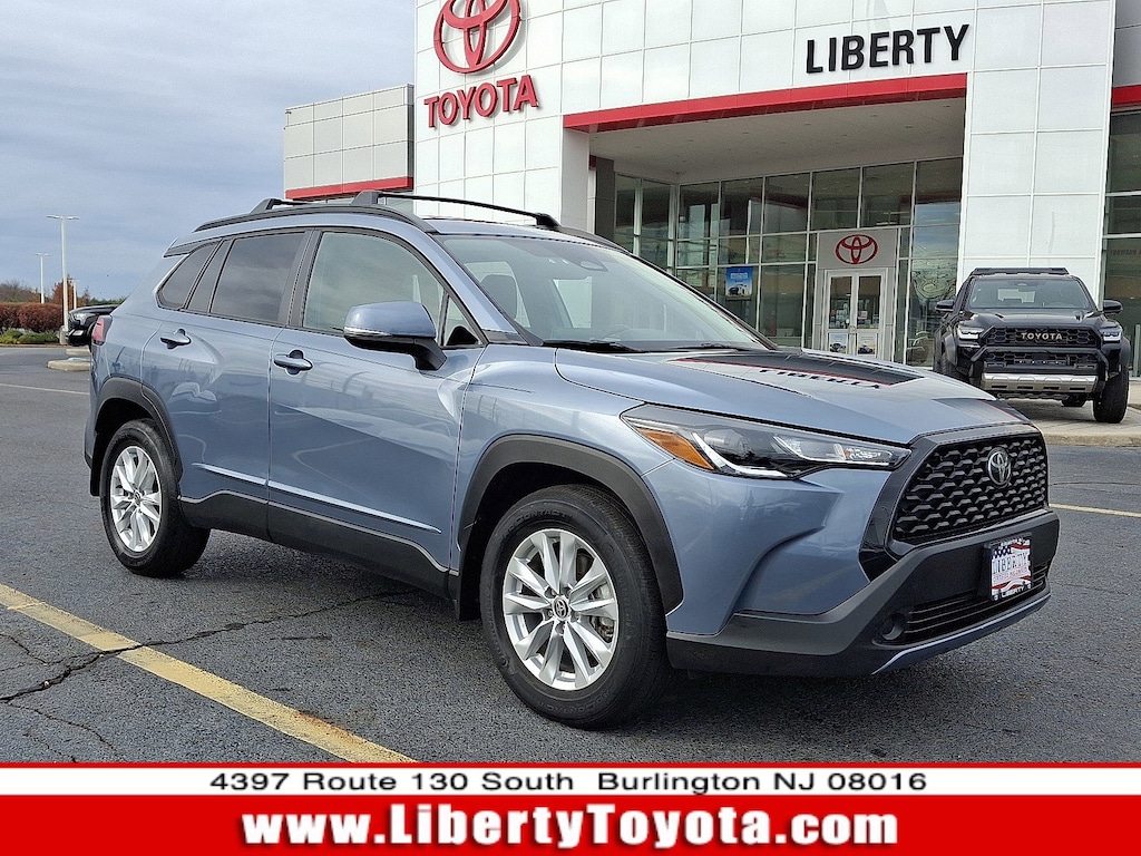 Used 2023 Toyota Corolla Cross LE SUV