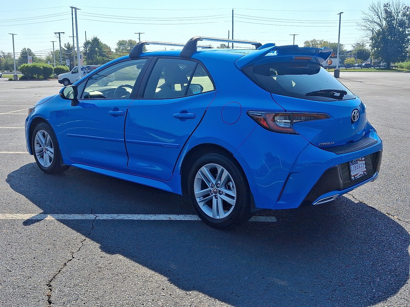 2022 Toyota Corolla SE photo 3