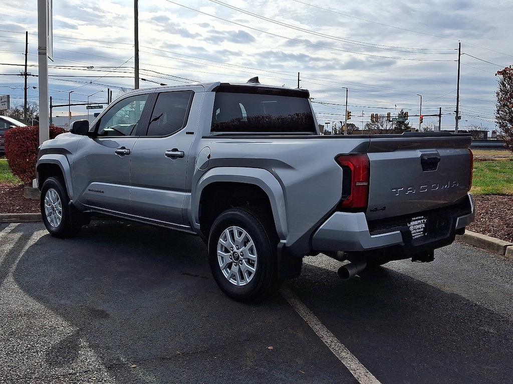 New 2025 Toyota Tacoma SR5 4X4 DOUBLE CAB