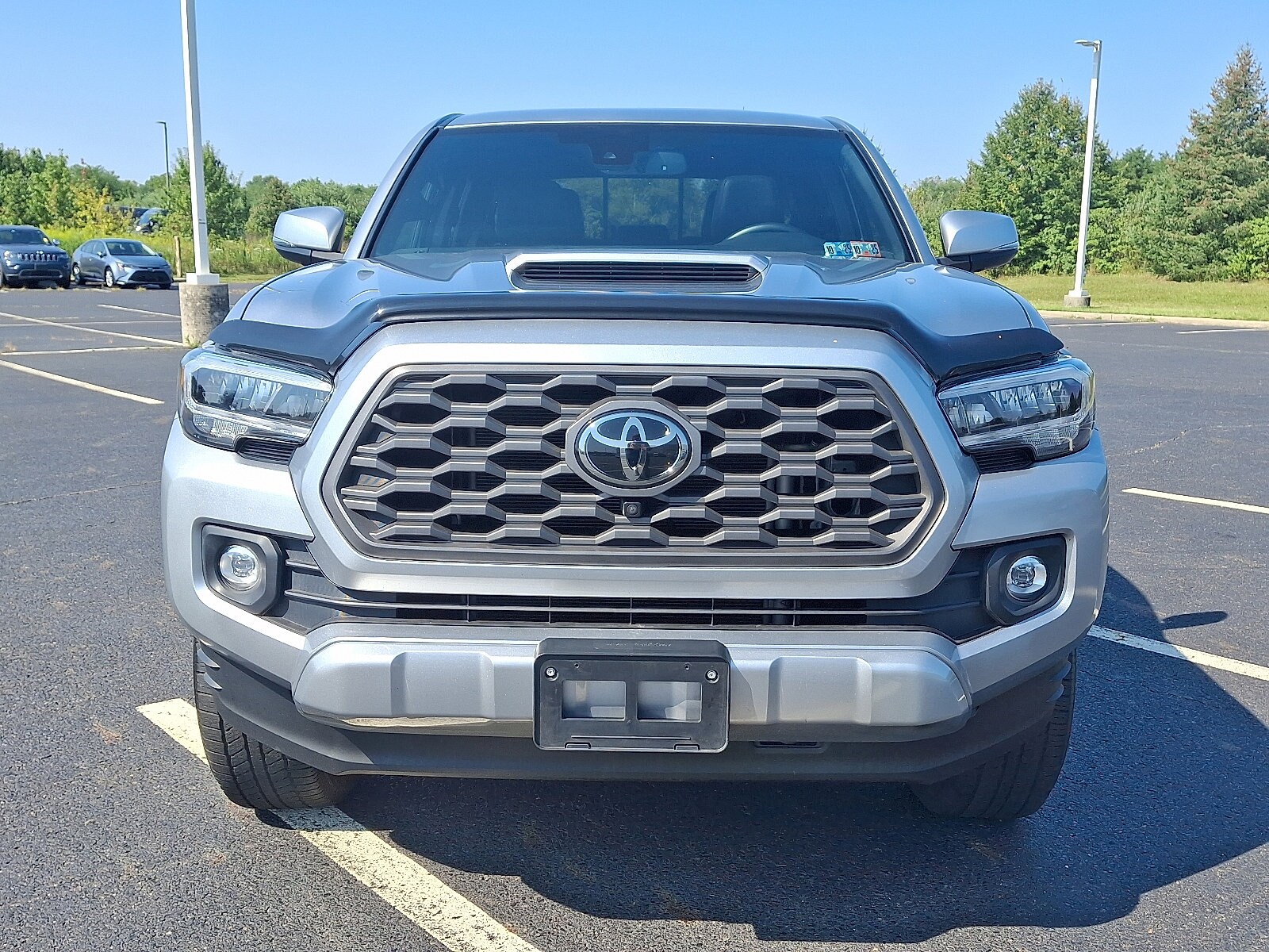 2023 Toyota Tacoma TRD Sport V6 photo 2