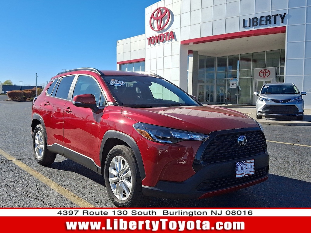 Used 2023 Toyota Corolla Cross LE SUV