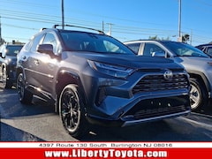 2025 Toyota RAV4 Hybrid SE SE AWD SUV