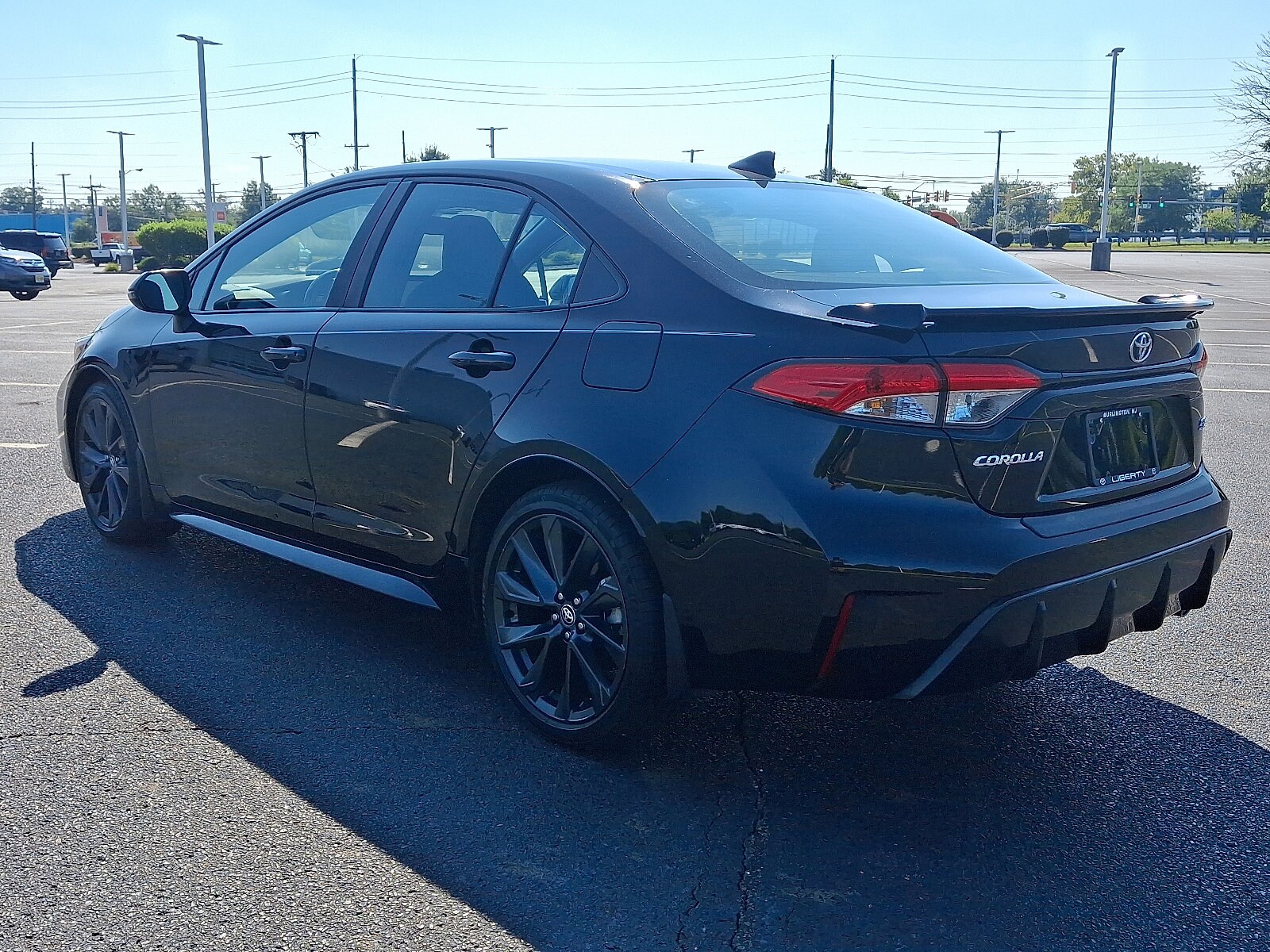 2023 Toyota Corolla SE photo 4