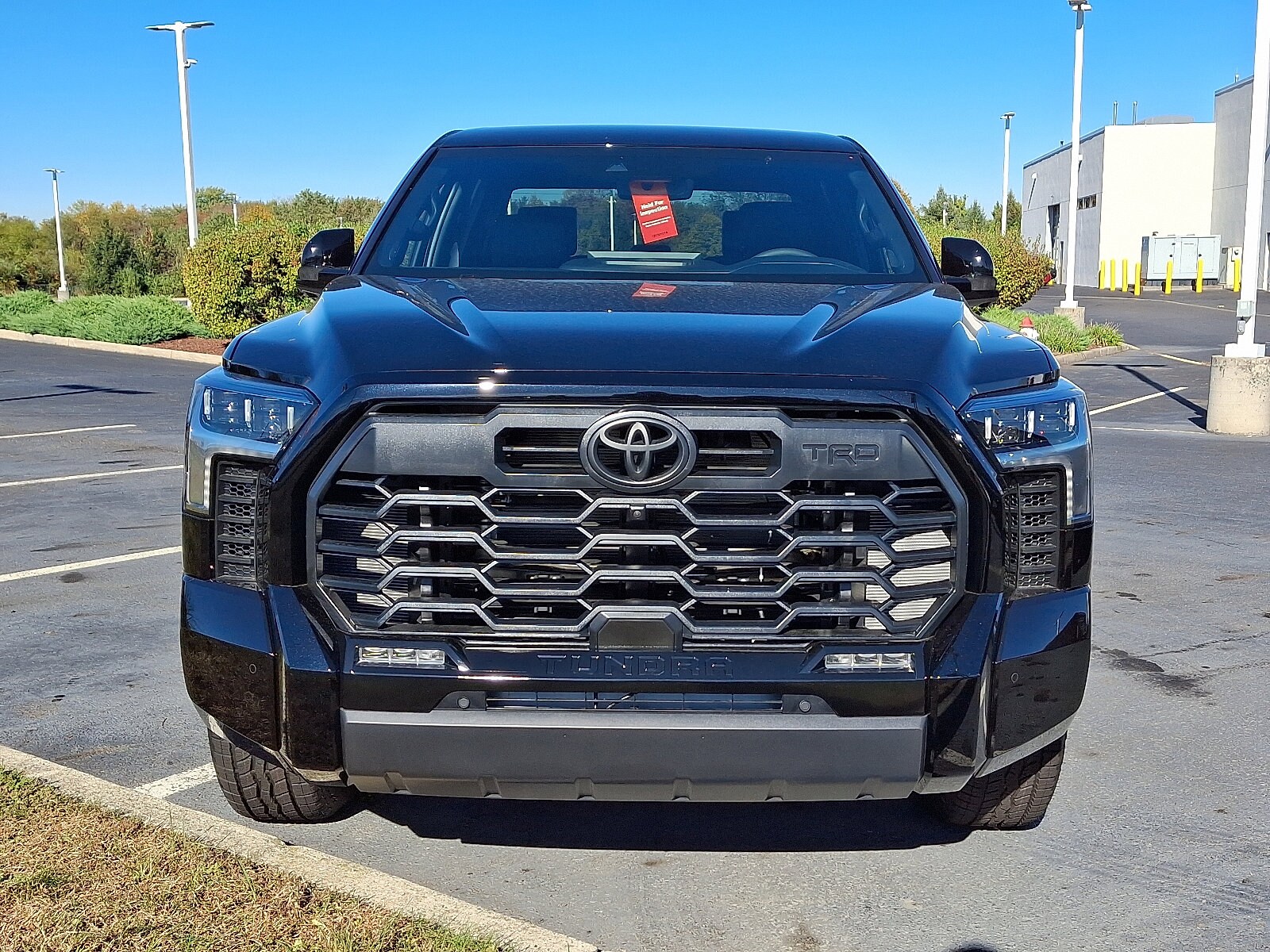 2025 Toyota Tundra Limited CrewMax photo 2