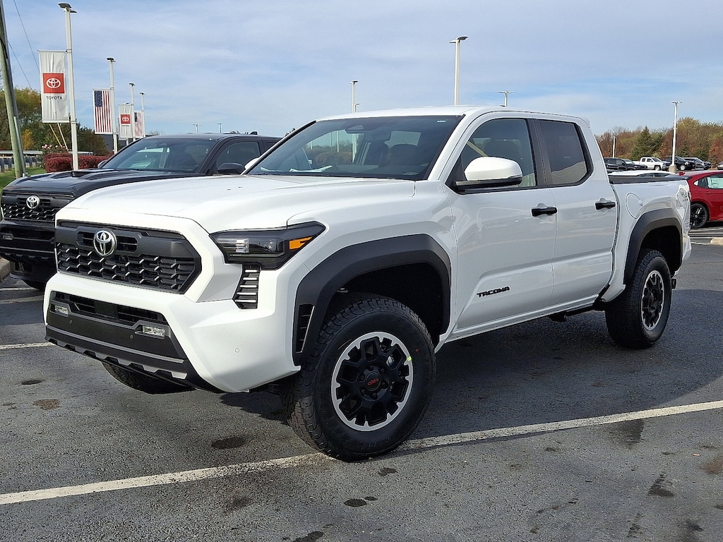 New 2025 Toyota Tacoma TRD Off-Road 4X4 DOUBLE CAB