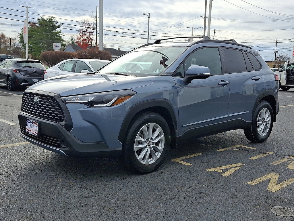 Used 2023 Toyota Corolla Cross LE SUV