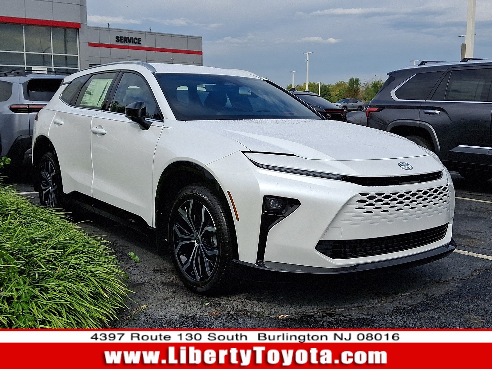 2026 Toyota Crown Signia XLE