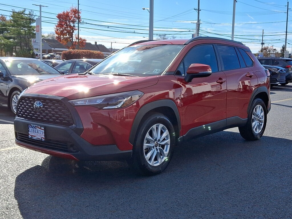 Used 2023 Toyota Corolla Cross LE SUV