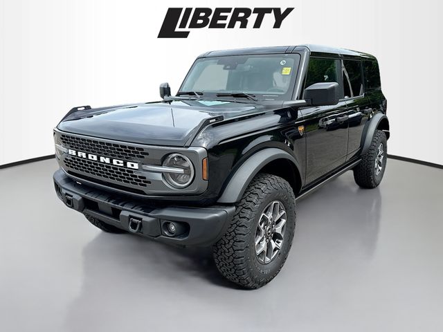 2025 Ford Bronco Badlands photo 3
