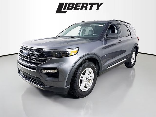 2022 Ford Explorer XLT photo 3