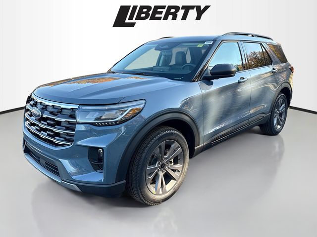 2026 Ford Explorer photo 2