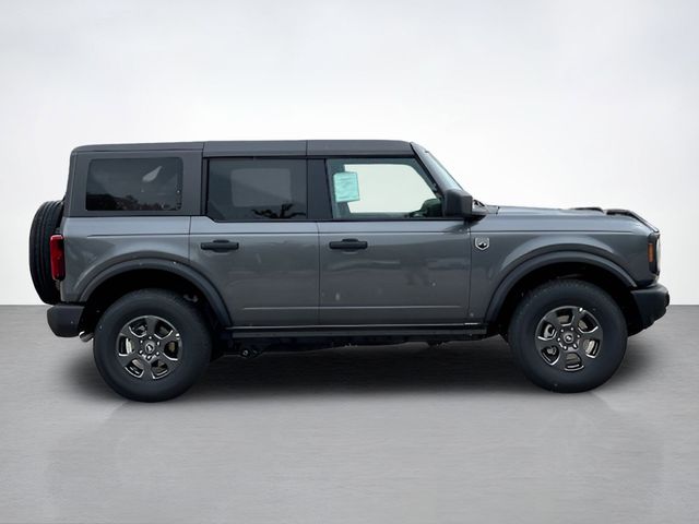 2025 Ford Bronco Big Bend photo 2