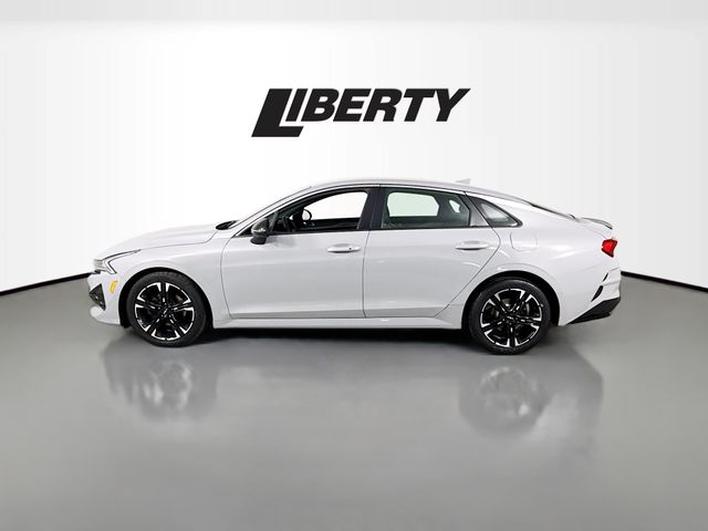 2022 Kia K5 GT-Line photo 4