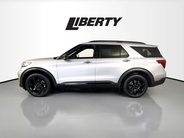 2022 Ford Explorer ST-Line photo 4