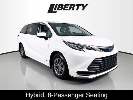 2021 Toyota Sienna LE Minivan/Van