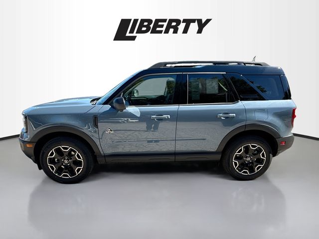 2025 Ford Bronco Sport Outer Banks photo 4