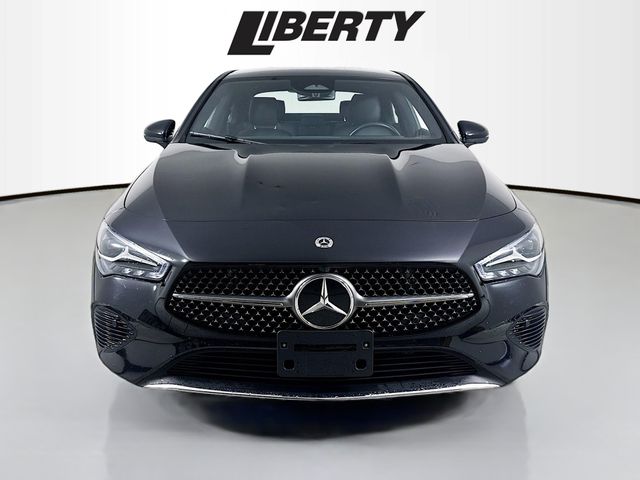 2025 Mercedes Benz CLA 250 4MATIC photo 2