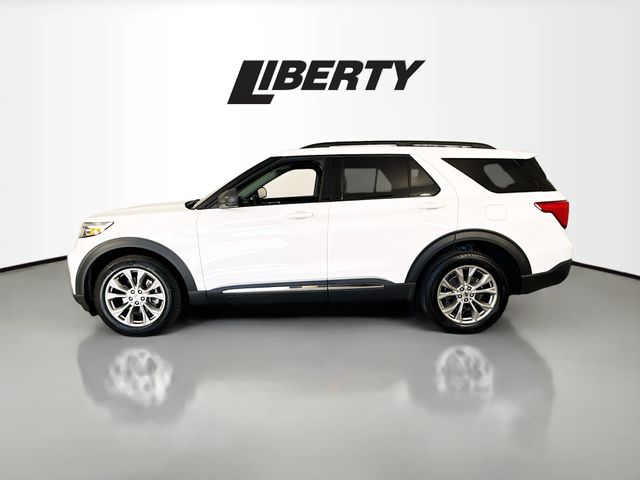 2022 Ford Explorer XLT photo 4
