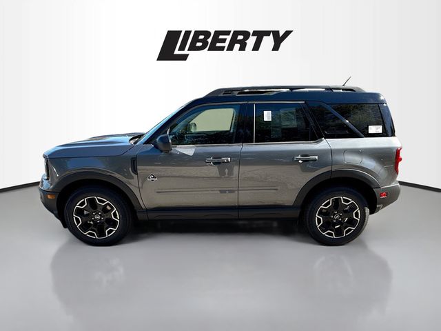 2025 Ford Bronco Sport Outer Banks photo 4