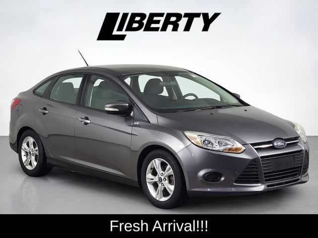 2014 Ford Focus Sedan SE's photo