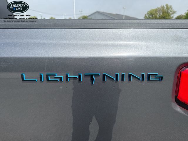 2025 Ford F-150 Lightning Flash - Photo 36