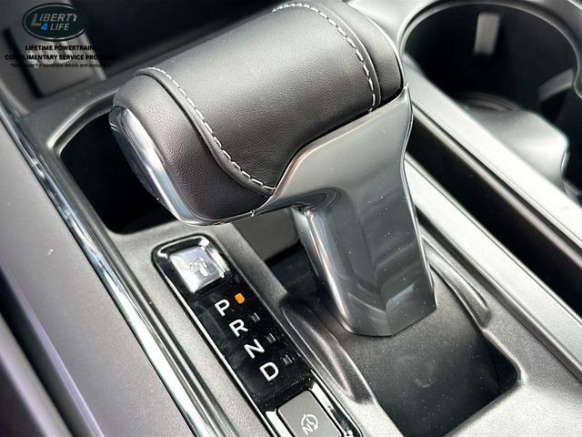 2025 Ford F-150 Lightning Flash - Photo 17