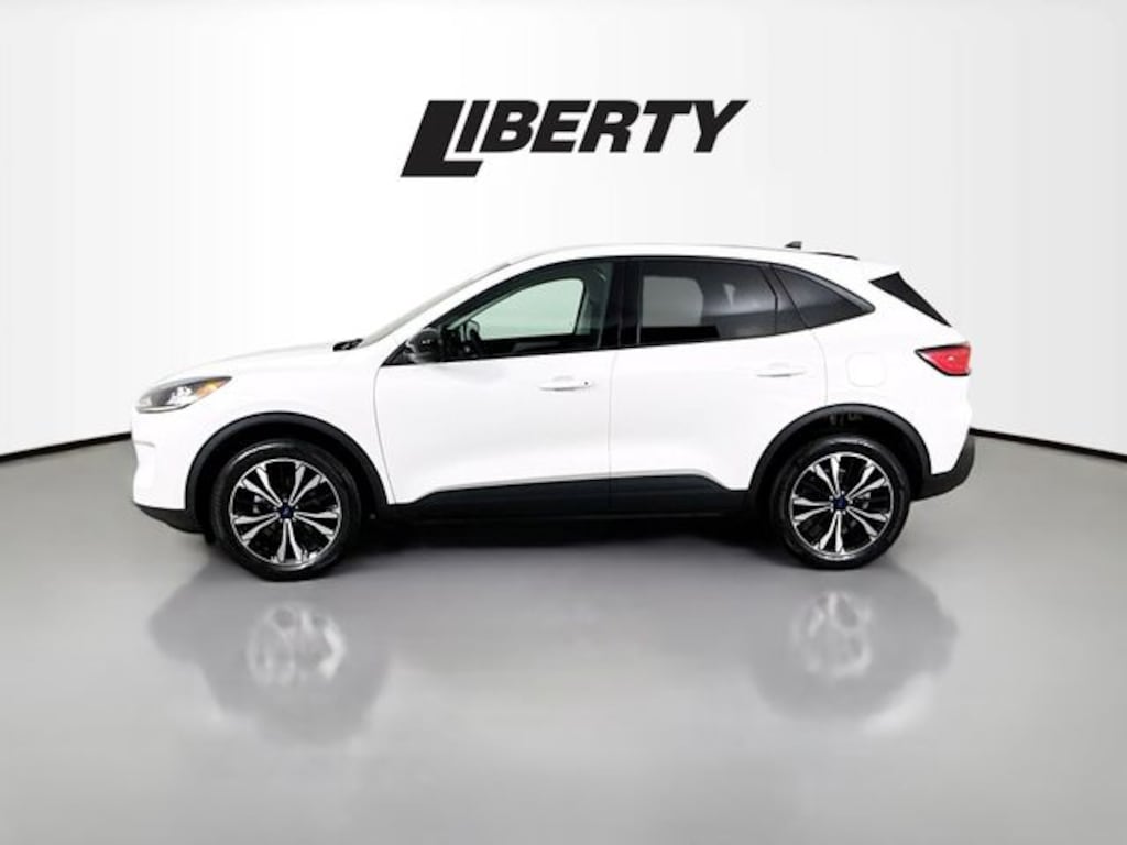 Used 2022 Ford Escape Hybrid SE SUV