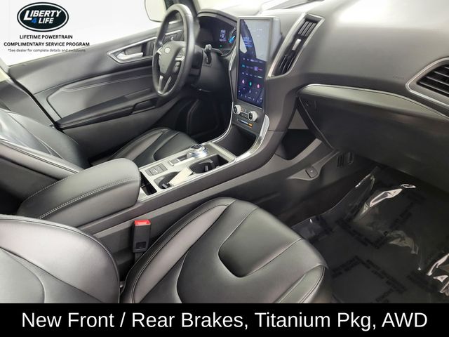 2022 Ford Edge Titanium - Photo 19