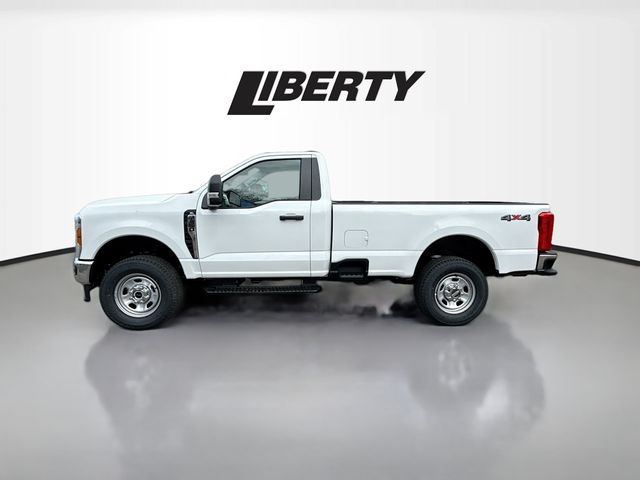 2025 Ford F-350 photo 4