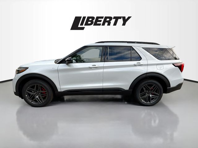 2026 Ford Explorer ST-Line photo 2