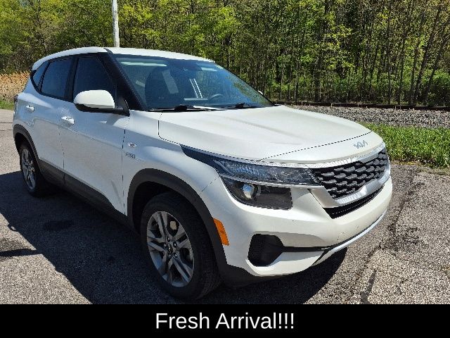 Used 2022 Kia Seltos LX with VIN KNDEPCAA1N7281752 for sale in Vermilion, OH