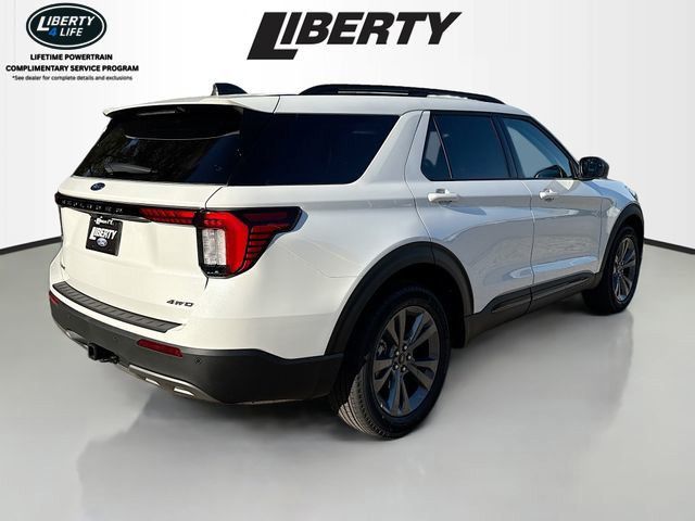 2026 Ford Explorer Active - Photo 7