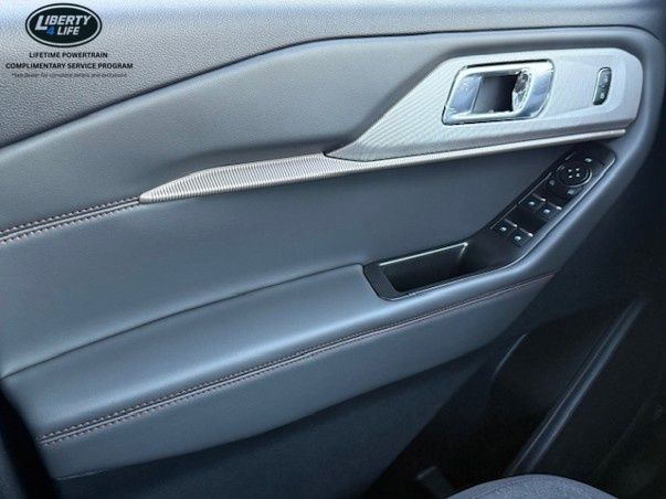 2026 Ford Explorer Active - Photo 30