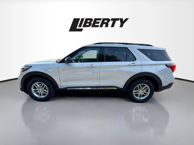2025 Ford Explorer photo 3